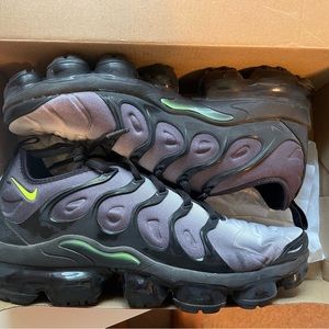 Nike Air Vapormax Plus (2018)